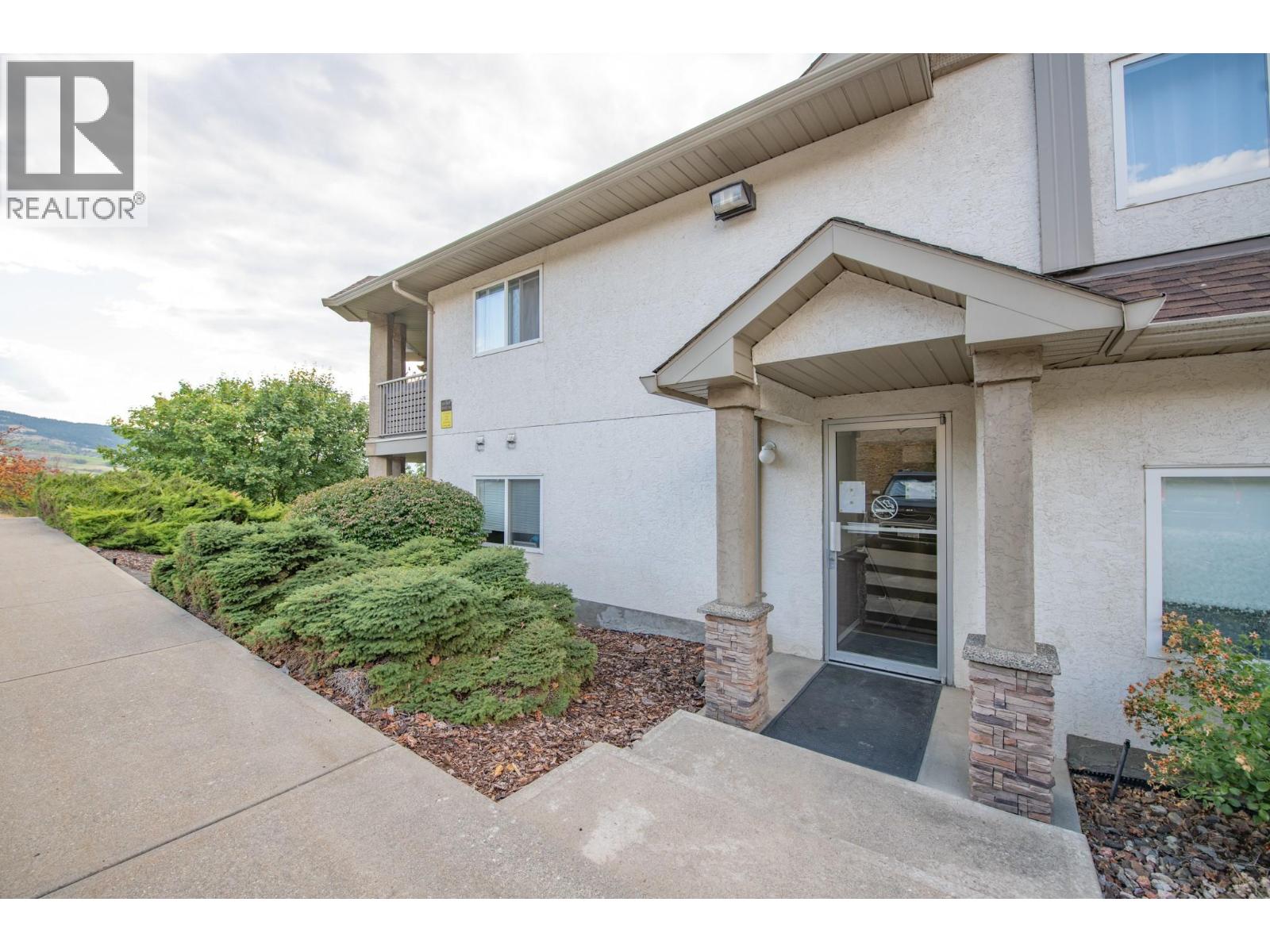 #215 4900 Okanagan Avenue - 35