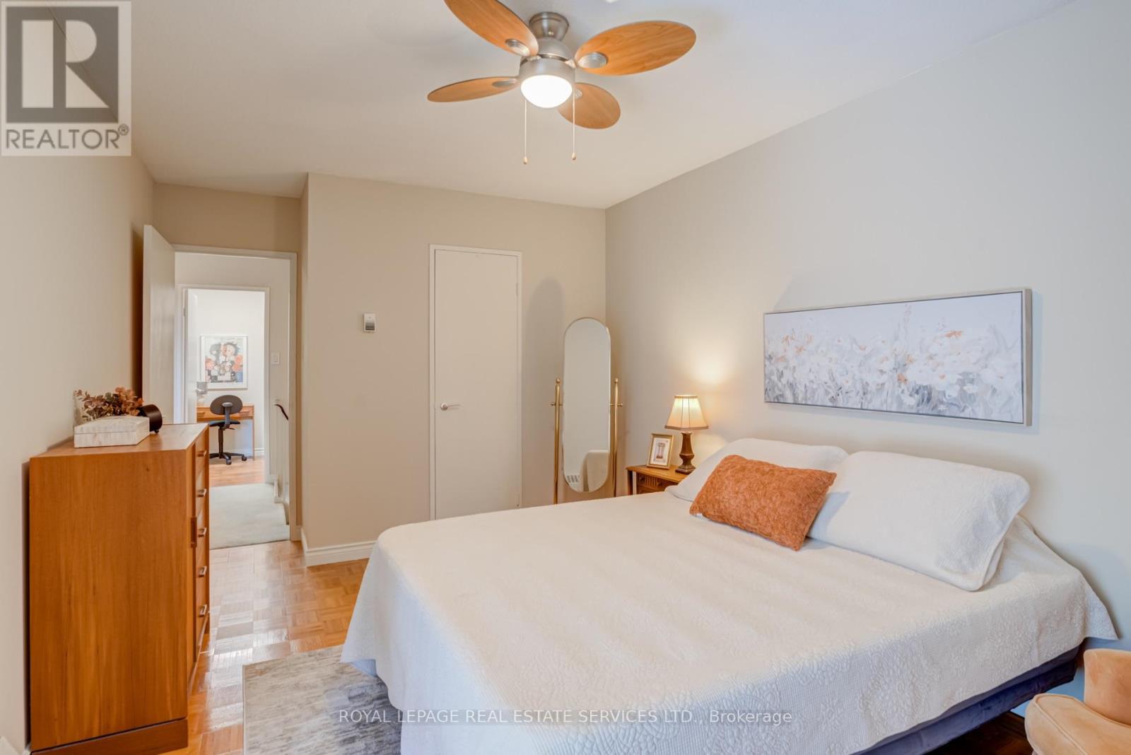 #406 35 ORMSKIRK AVENUE - 11