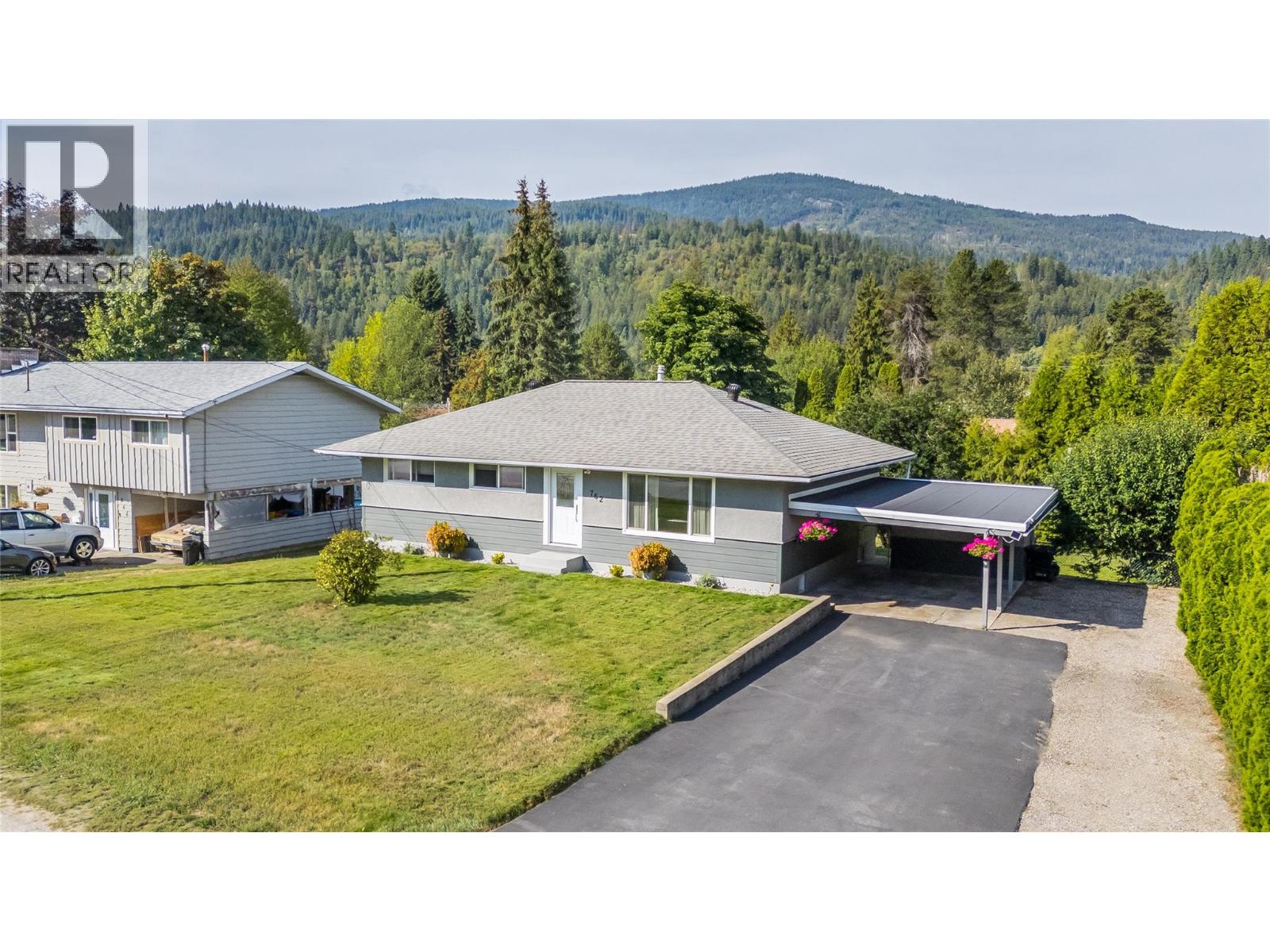 762 5th Avenue - 3