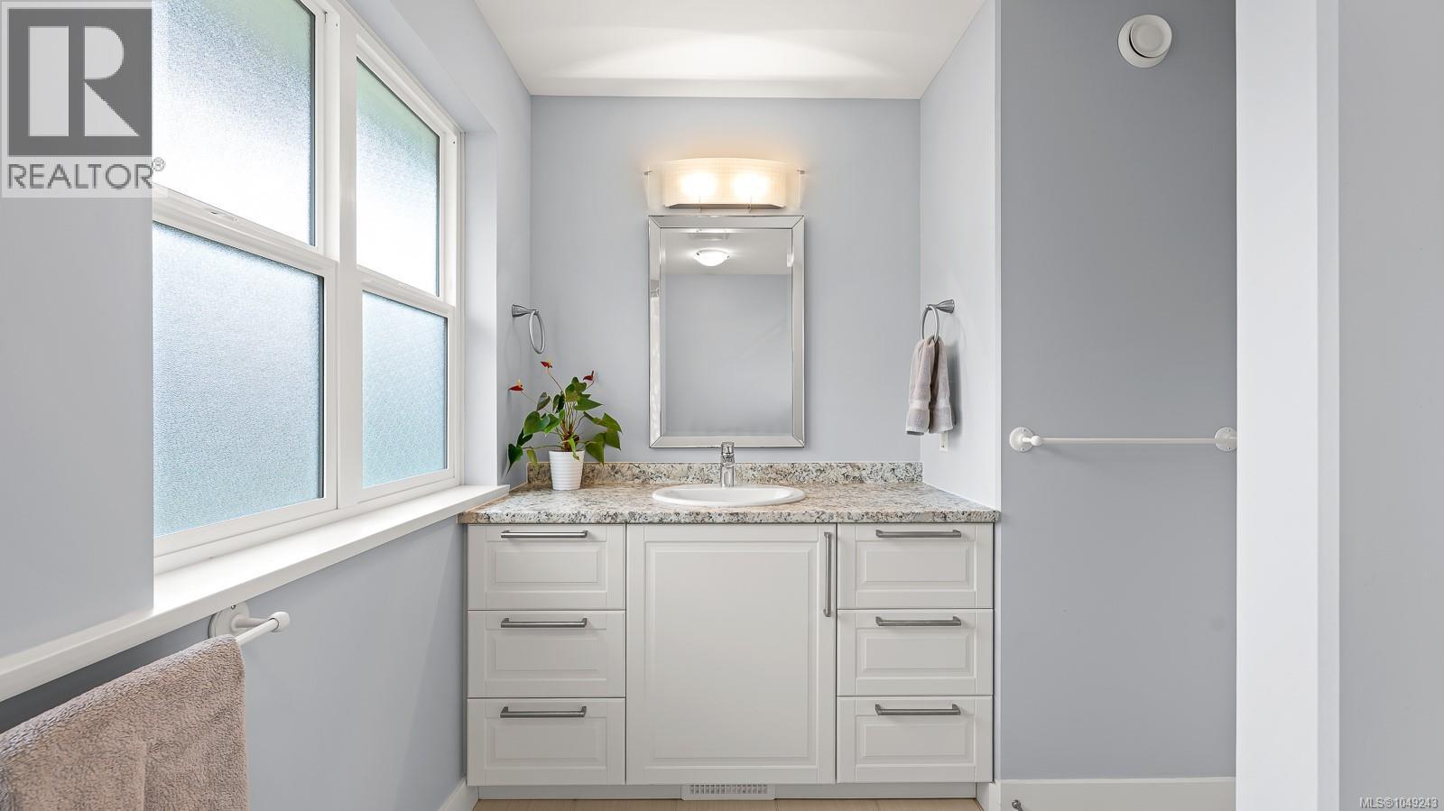 405 Rockland Rd - 33