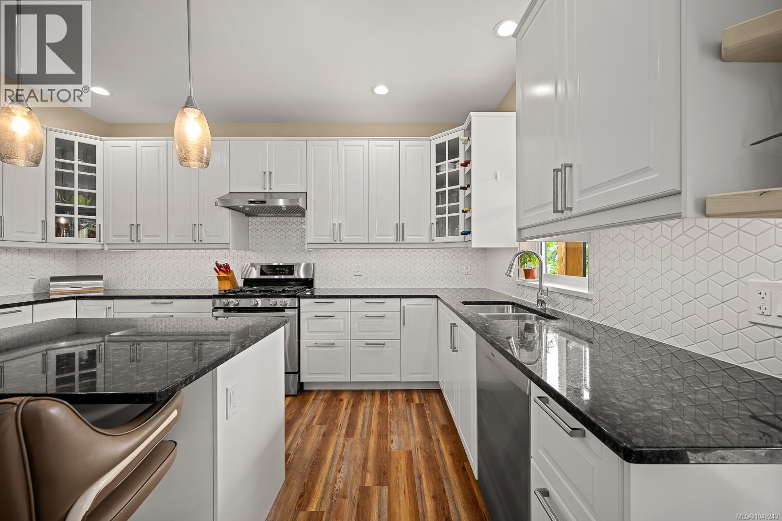 405 Rockland Rd - 45
