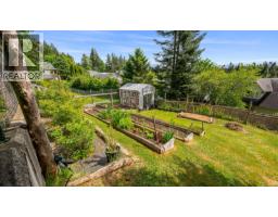 405 Rockland Rd, Campbell River, BC V9W1N7 Photo 14