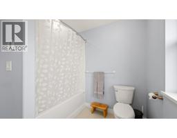 405 Rockland Rd, Campbell River, BC V9W1N7 Photo 34