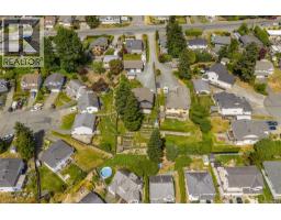 405 Rockland Rd, Campbell River, BC V9W1N7 Photo 82