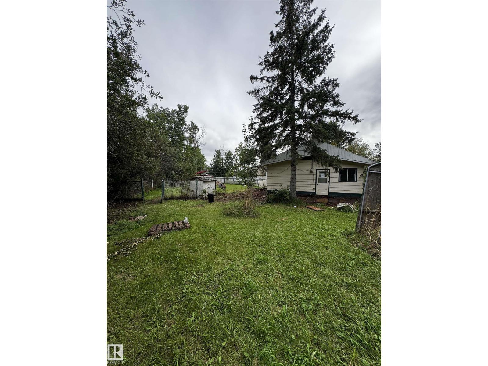 4410 Leisure LN - 16