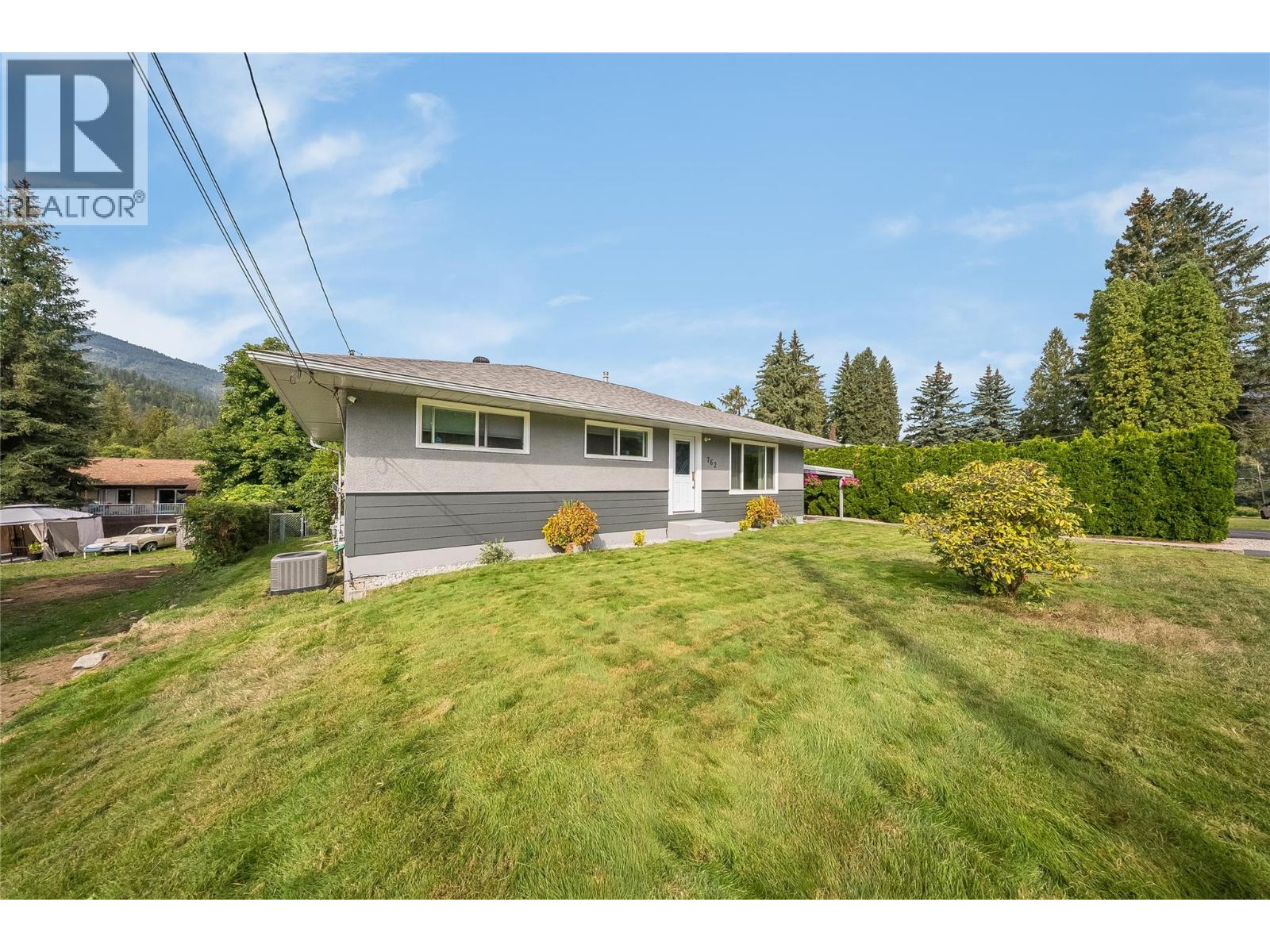 762 5th Avenue - 1