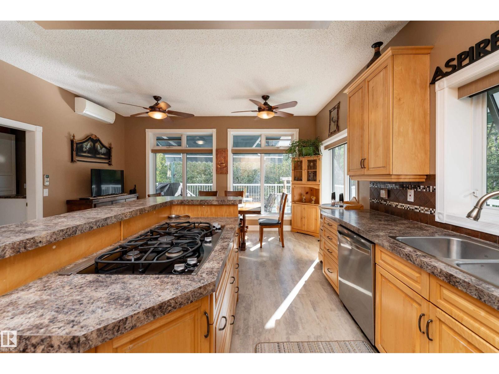 #61 51109 RGE ROAD 220 - 14