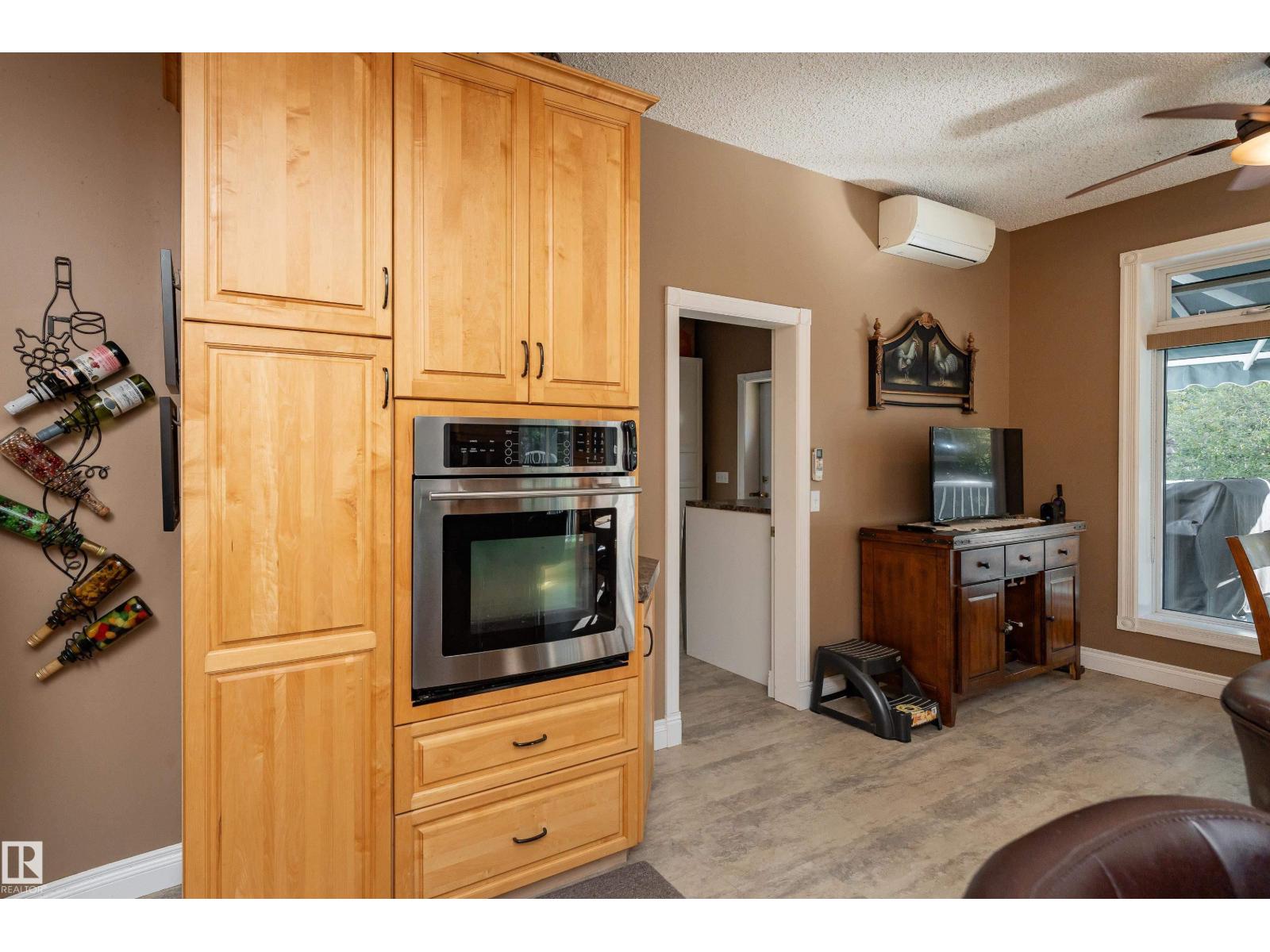 #61 51109 RGE ROAD 220 - 16