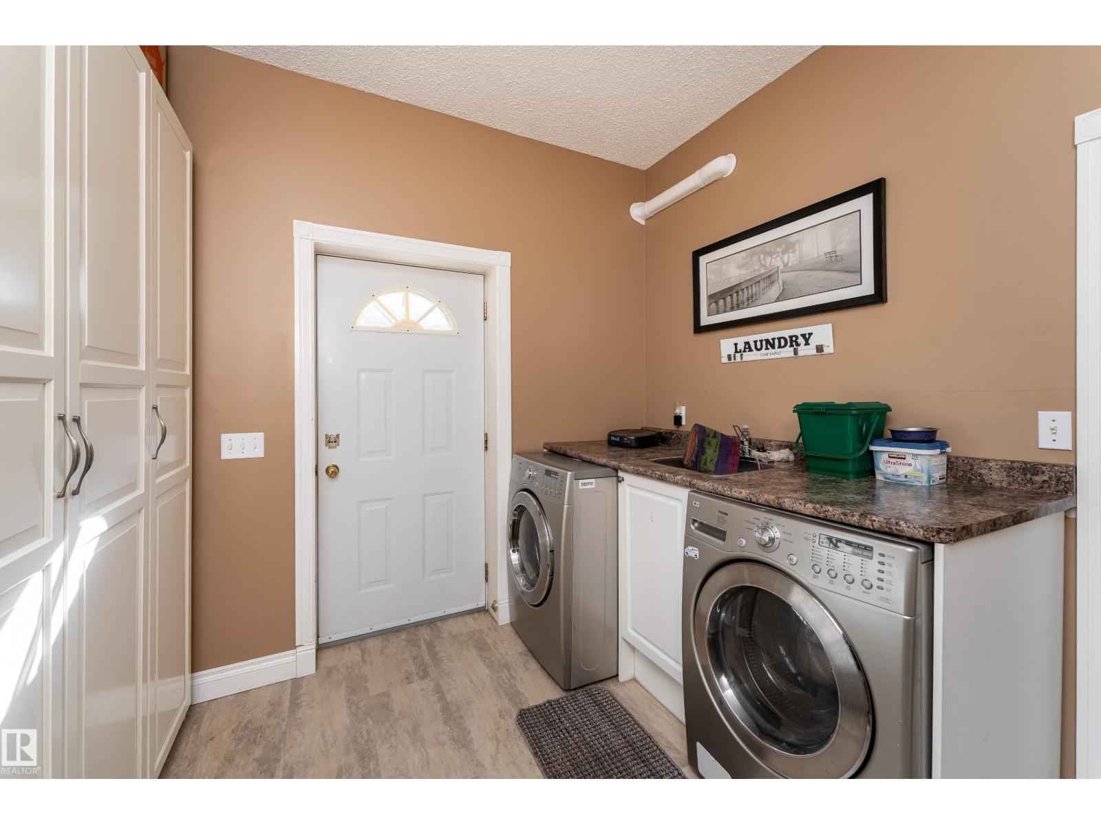 #61 51109 RGE ROAD 220 - 18