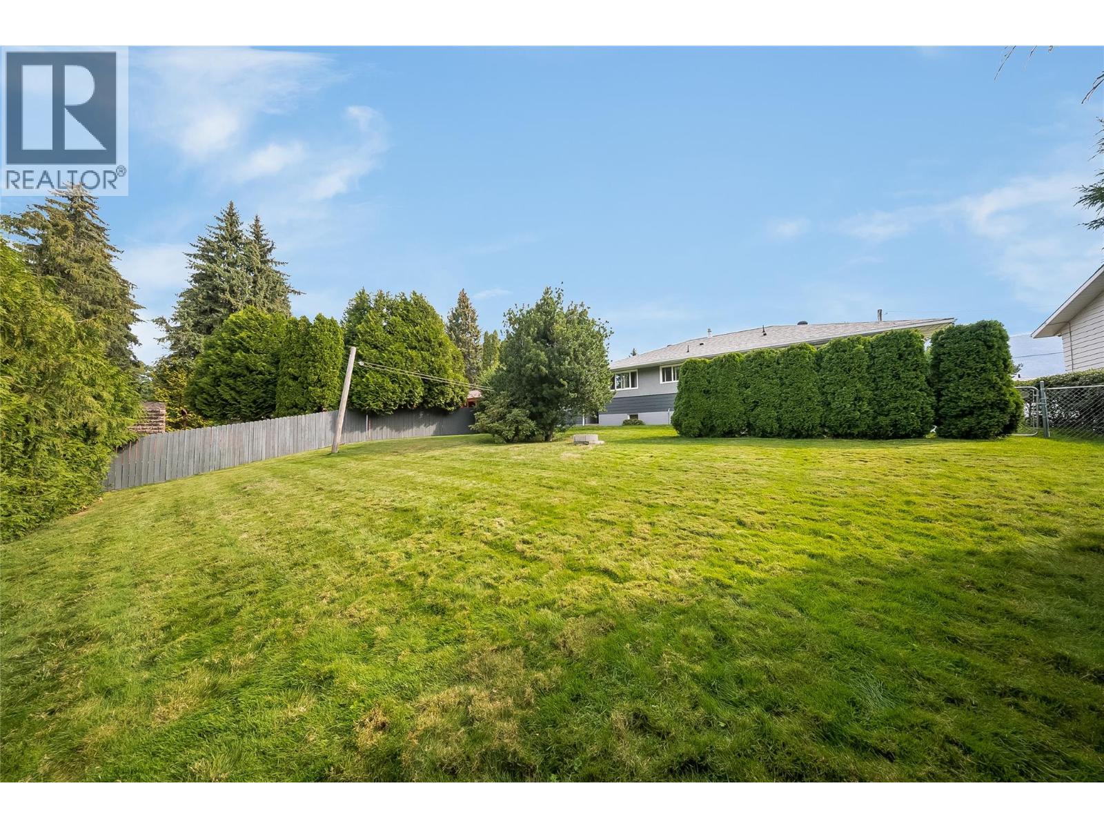 762 5th Avenue - 7