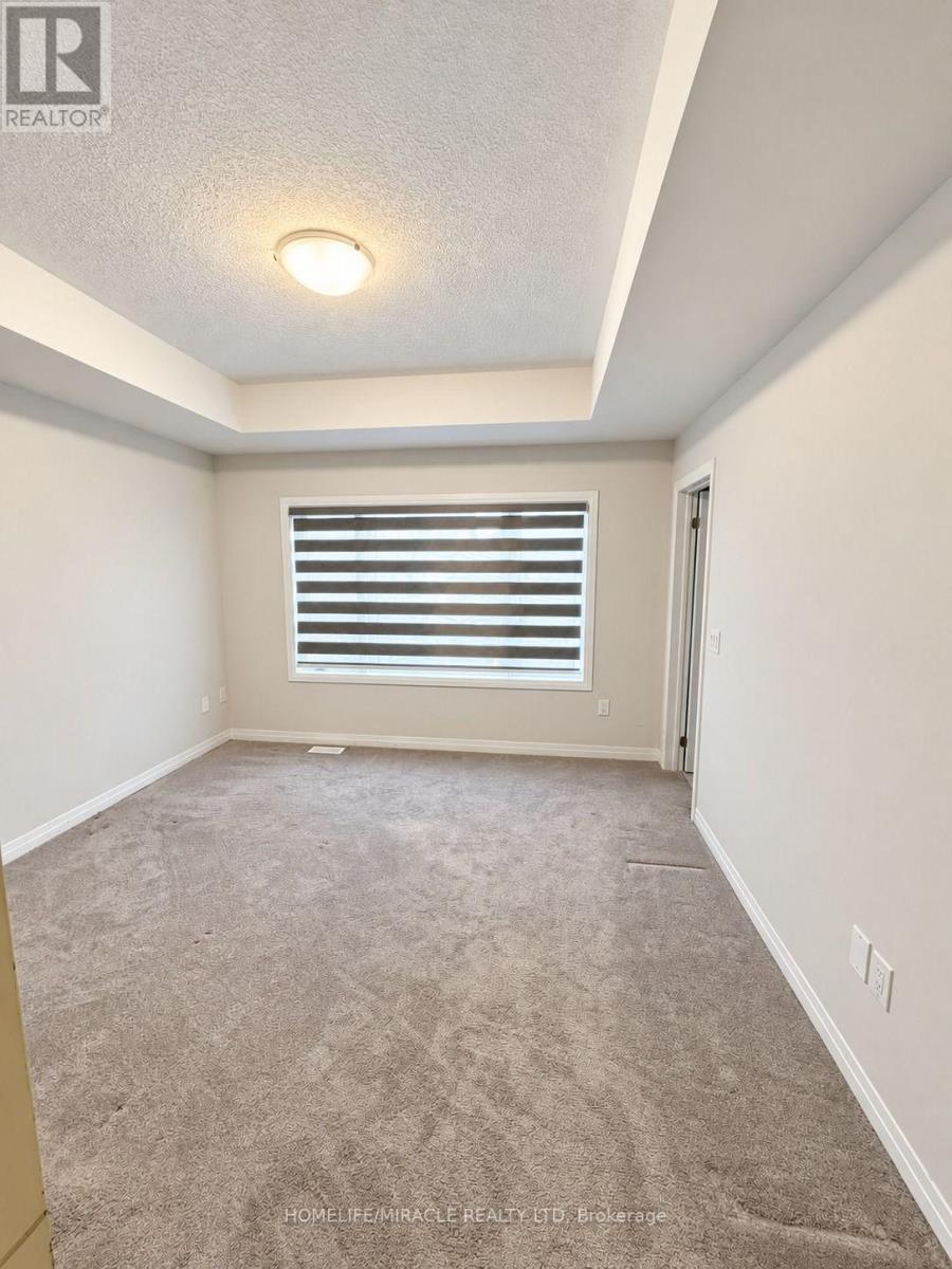 UPPER UNIT - 28 CROSSMORE CRESCENT, Cambridge — photo 8