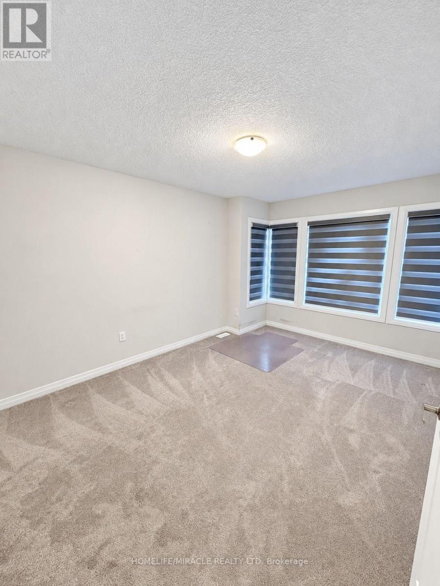UPPER UNIT - 28 CROSSMORE CRESCENT, Cambridge — photo 6
