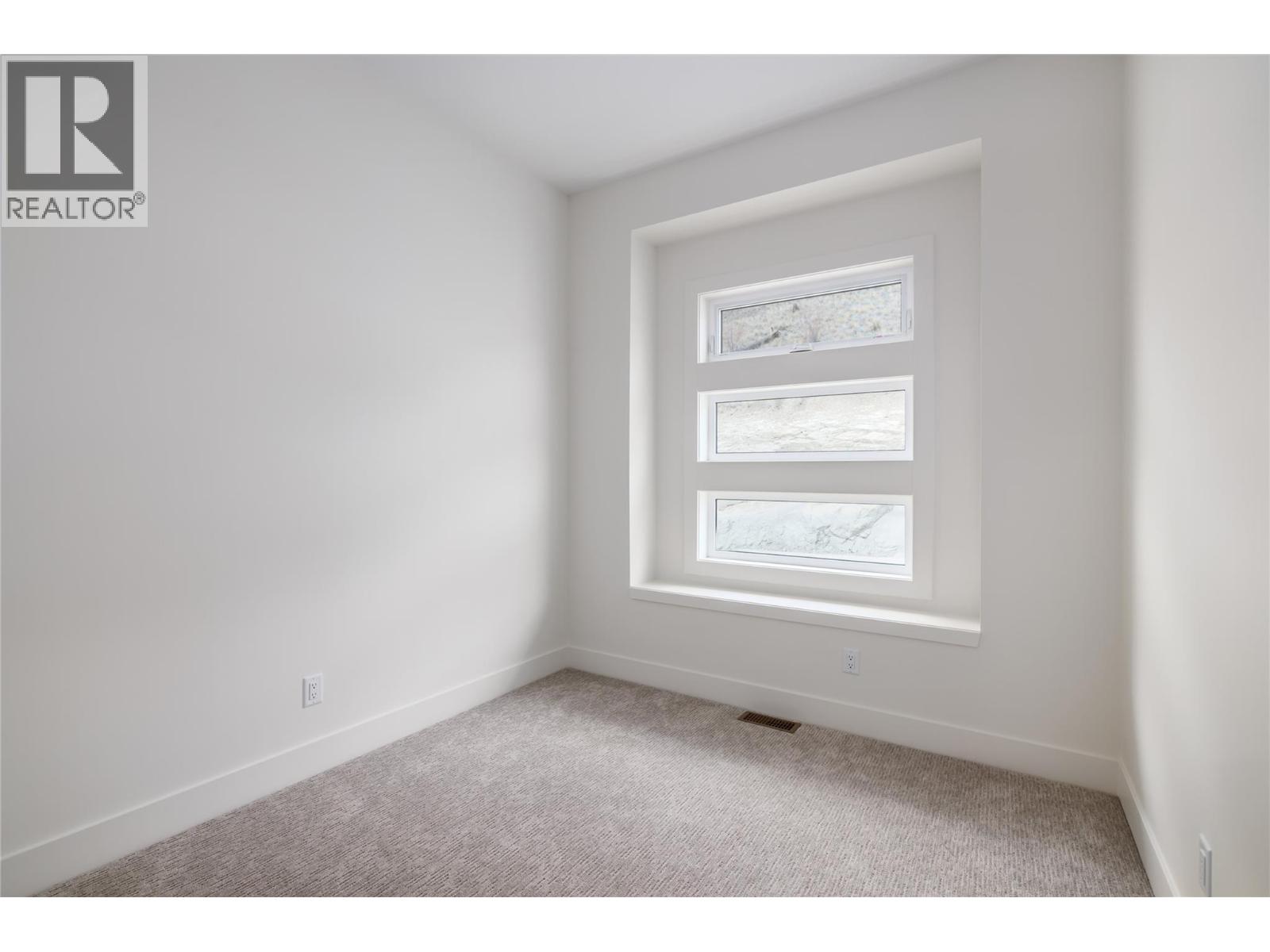 17567 Dickinson Place - 23