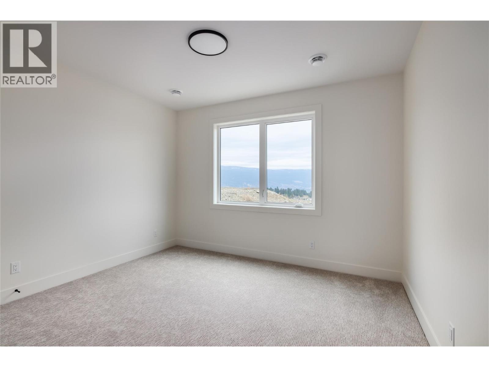 17567 Dickinson Place - 31