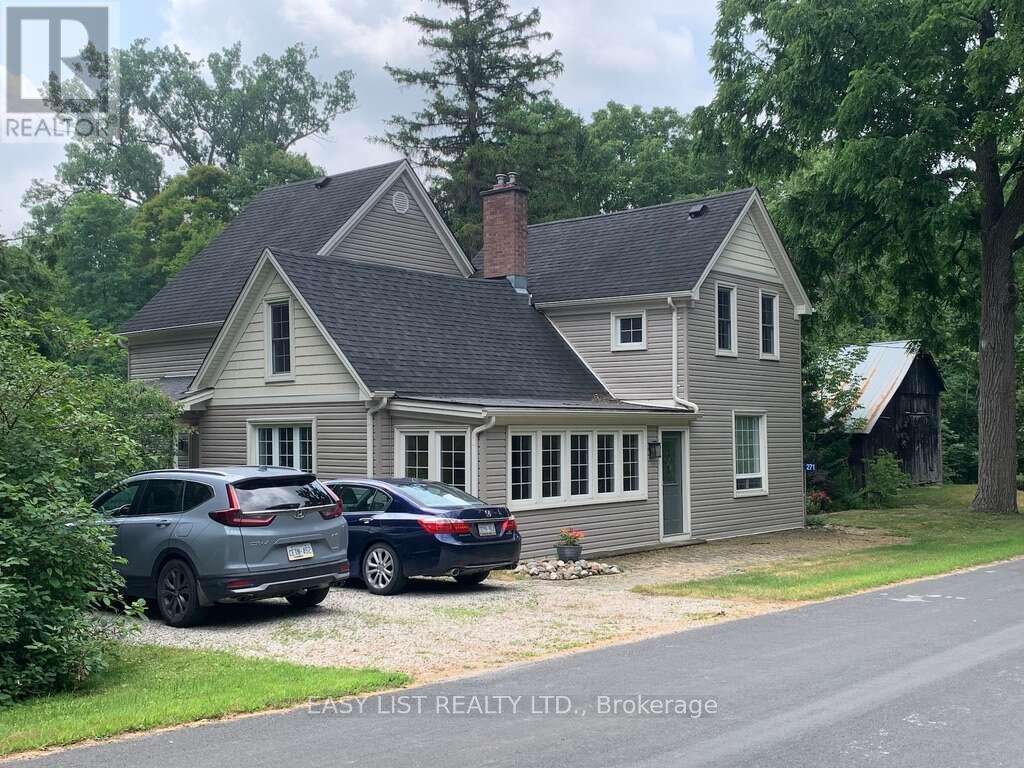 271 QUAKER LANE, Middlesex Centre — photo 2