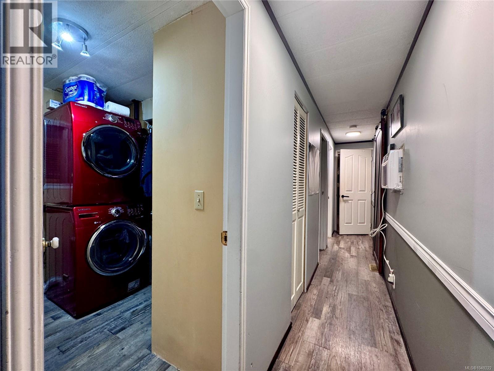 #11 6225 Lugrin Rd - 11