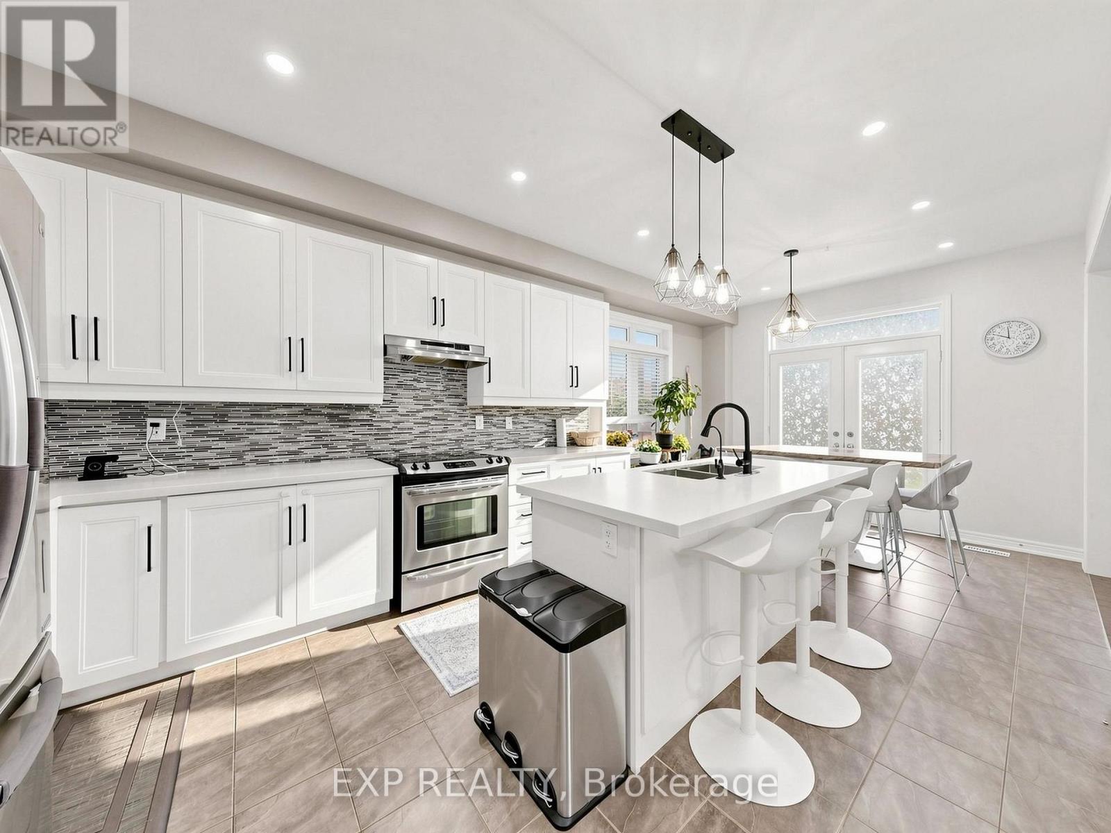 500 MCGREGOR FARM TRAIL, Newmarket (Glenway Estates) — photo 7