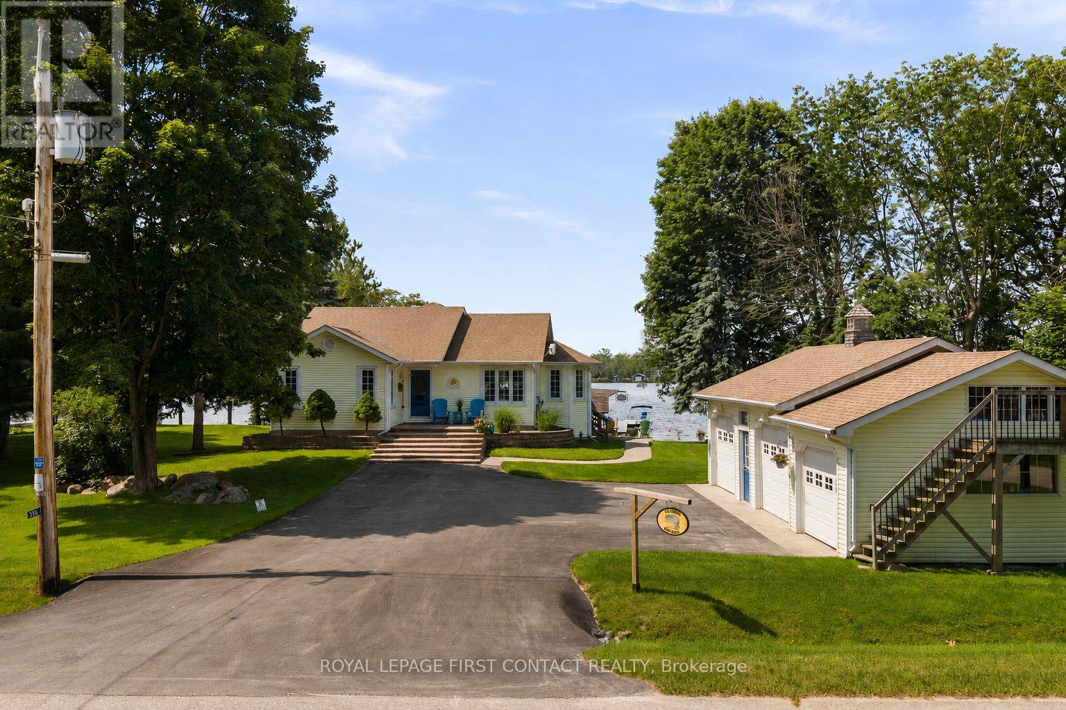 3316 Point Bush Court, Severn — photo 1