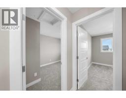 3pc Bathroom - 94 Sora Gardens Se, Calgary, AB T3S0V3 Photo 6
