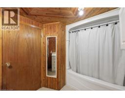 Bedroom - 8404 Chippewa Road, Mount Hope, ON L0R1W0 Photo 13