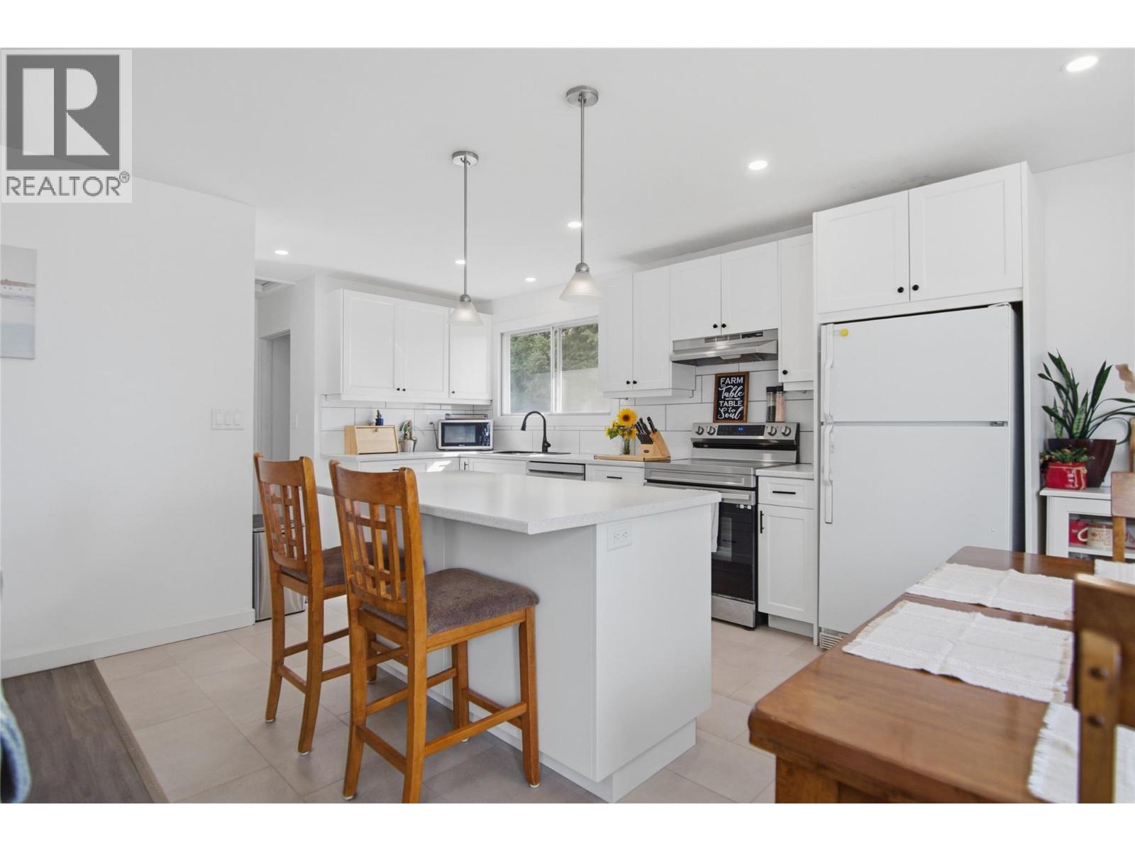 15 Galena Avenue - 10