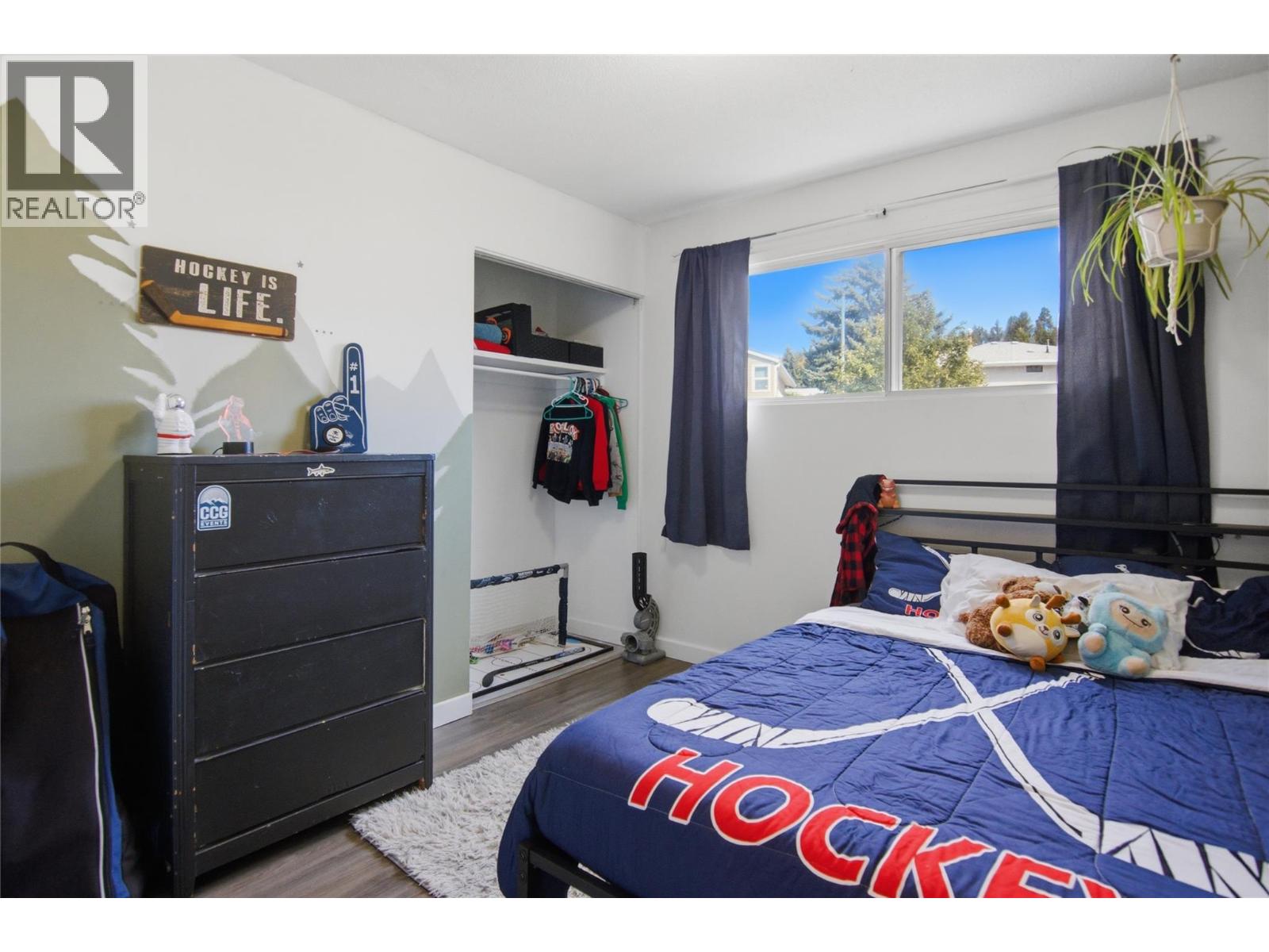 15 Galena Avenue - 15