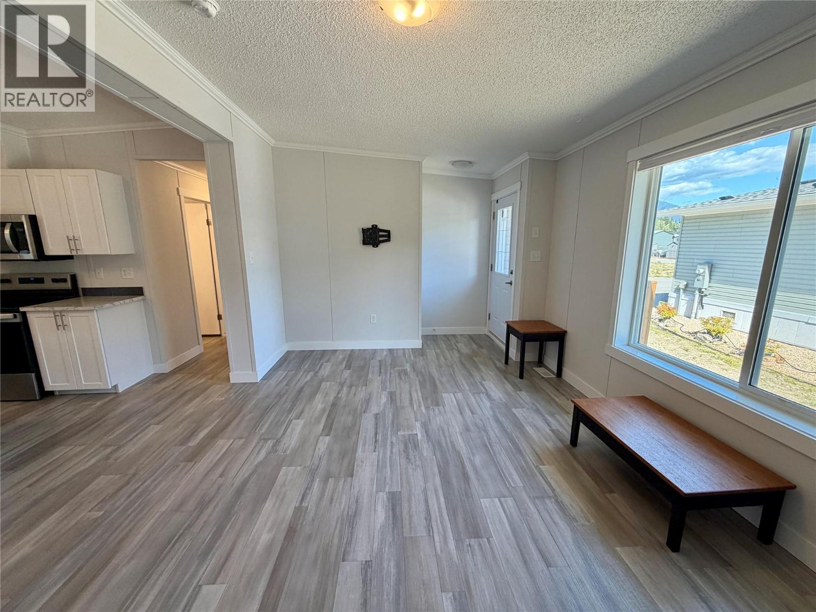 #41 1705 Hillier Road E - 15
