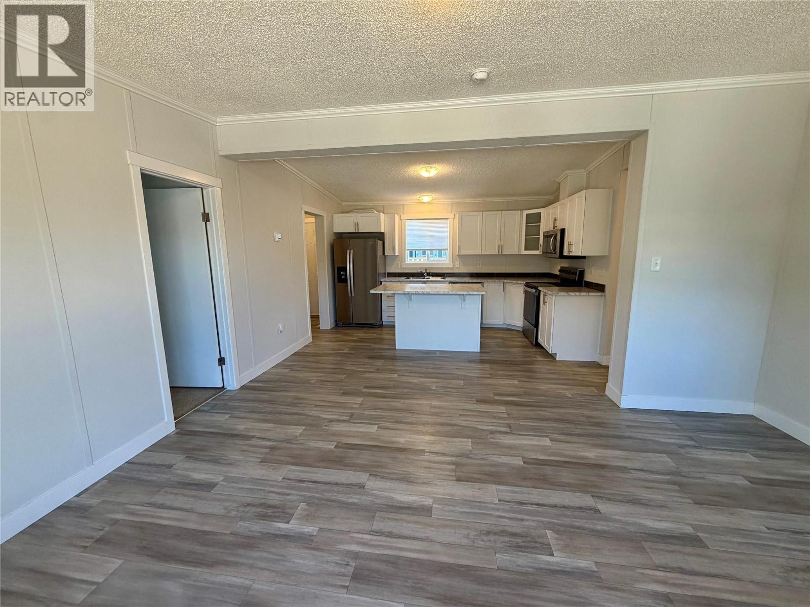 #41 1705 Hillier Road E - 17