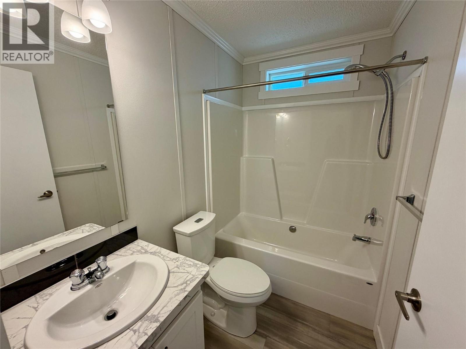 #41 1705 Hillier Road E - 28