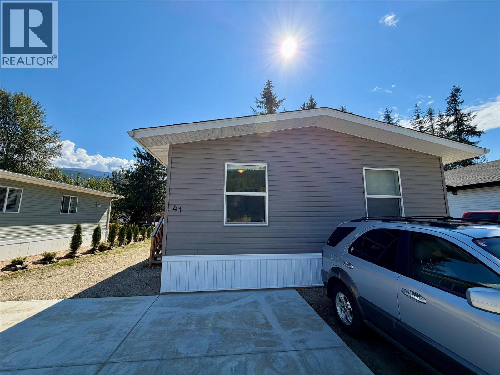 #41 1705 Hillier Road E - 30