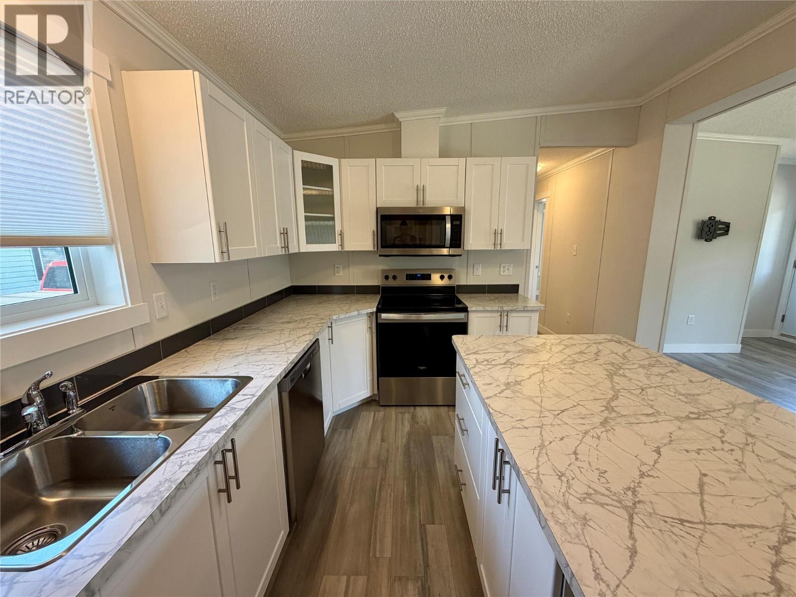 #41 1705 Hillier Road E - 9