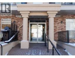 206, 323 18 Avenue SW - photo 1
