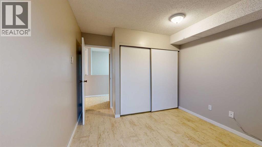 #3104 7201 Poplar Drive - 21