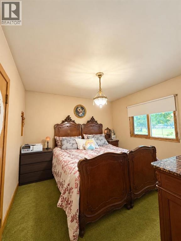 1432 Russet Road NE - 9