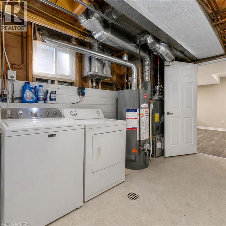 3 Bed, 3 Bath House for Rent in London – 831 DEVERON Crescent, London - Image 43