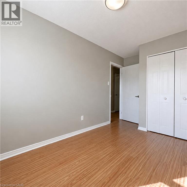 3 Bed, 3 Bath House for Rent in London – 831 DEVERON Crescent, London - Image 24
