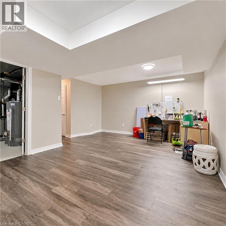 3 Bed, 3 Bath House for Rent in London – 831 DEVERON Crescent, London - Image 40