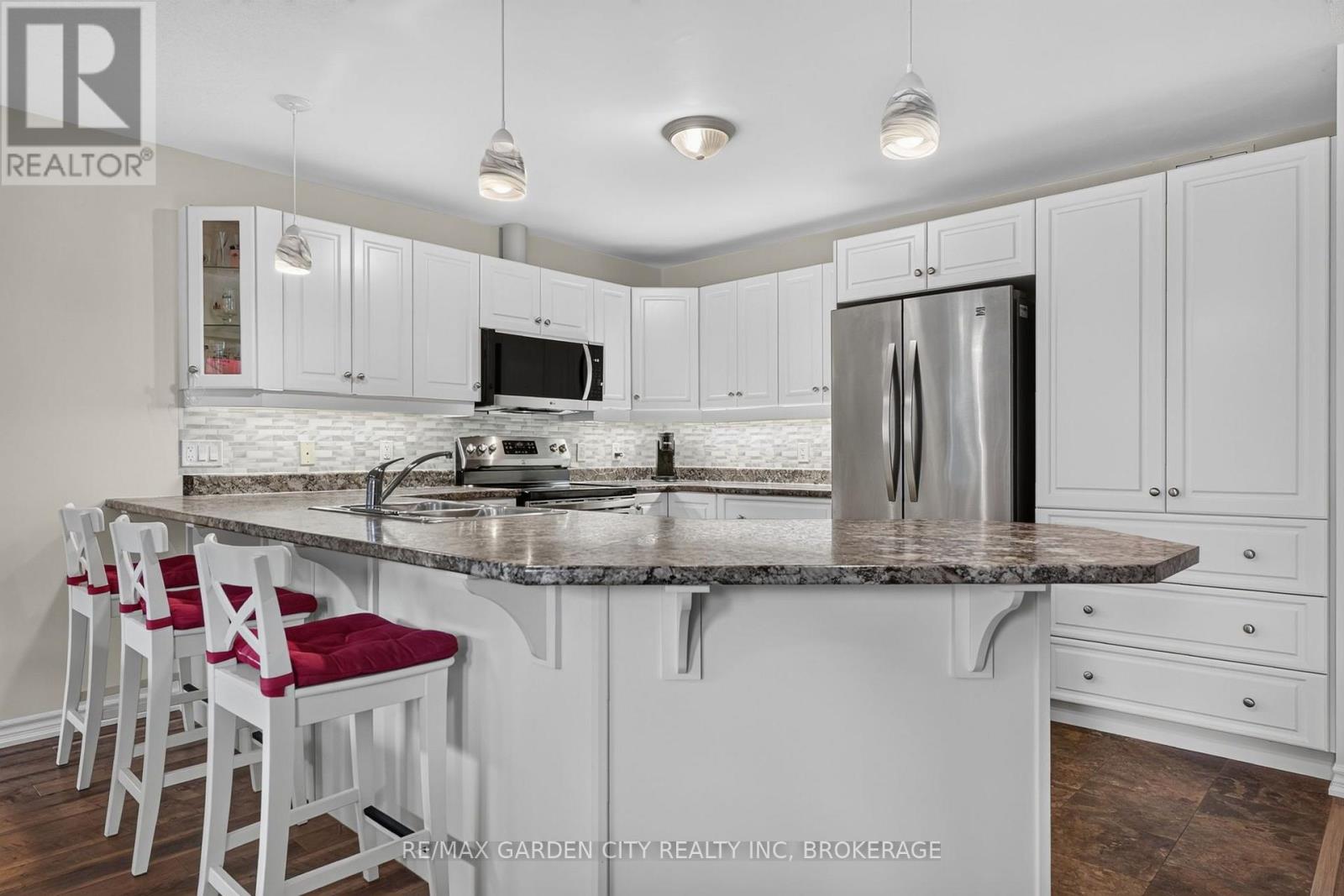 3973 SUNSET LANE - 11