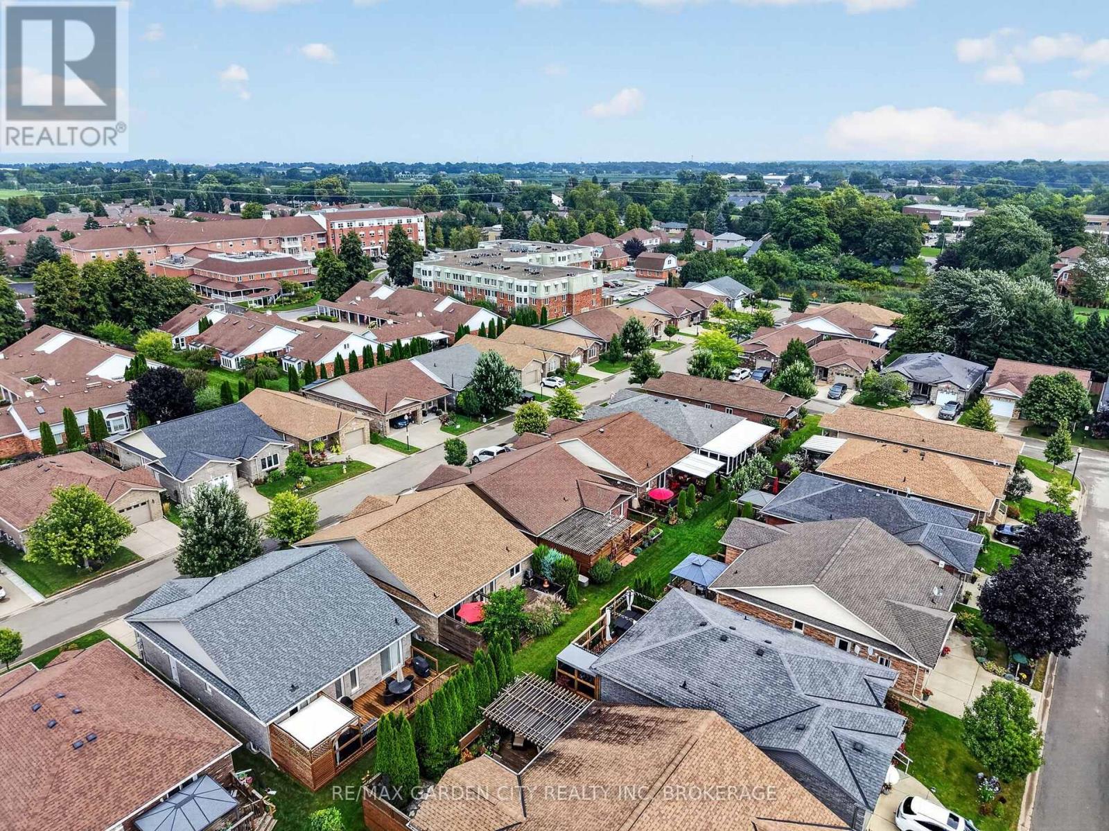3973 SUNSET LANE - 37