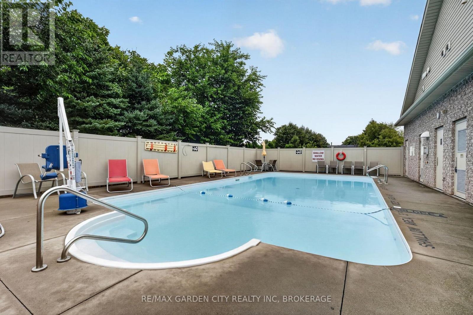 3973 SUNSET LANE - Image 44