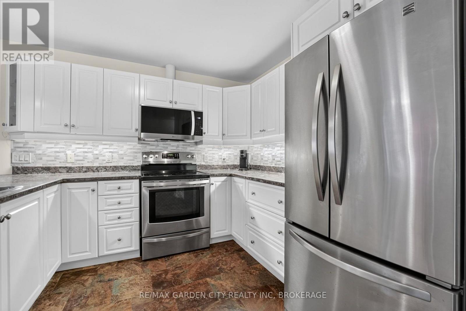 3973 SUNSET LANE, Lincoln (Lincoln-Jordan/Vineland) — photo 8