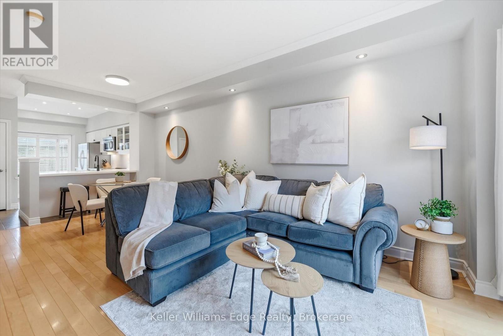 #29 5080 FAIRVIEW STREET - 16