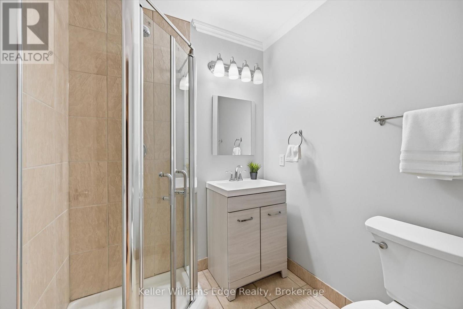 #29 5080 FAIRVIEW STREET - 38