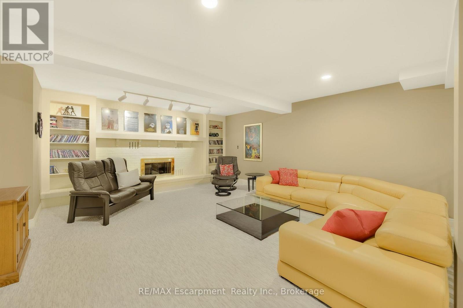 6493 JANUARY DRIVE - Image 37