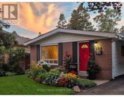 Kitchen - 858 Modlin Road, Pickering, ON L1W1V7 Photo 6