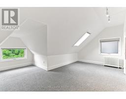 Upper - 553 Broadview Avenue, Toronto, ON M4K2N7 Photo 23