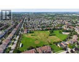1910 Rossland Road E, Whitby, ON L1N3P5 Photo 8