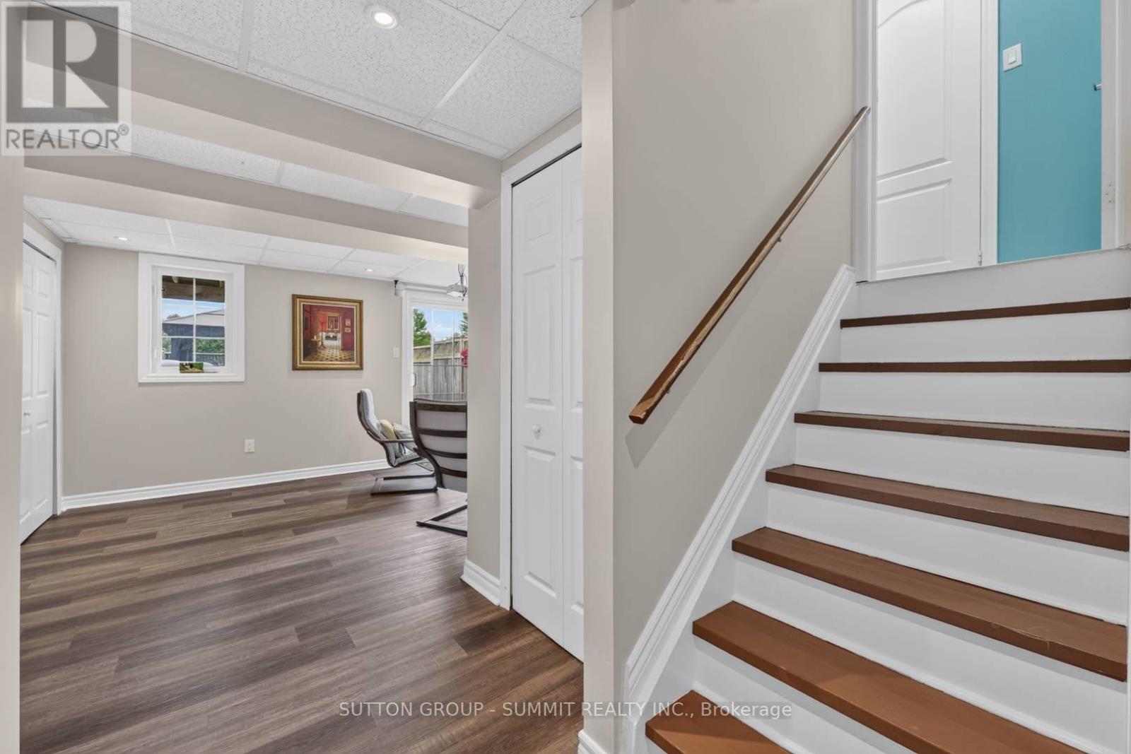 187 KIRKVALLEY CRESCENT - Image 30