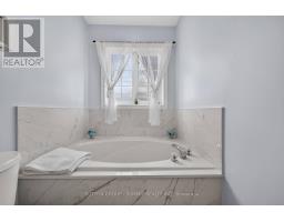 187 Kirkvalley Crescent, Aurora, ON L4G7S4 Photo 25