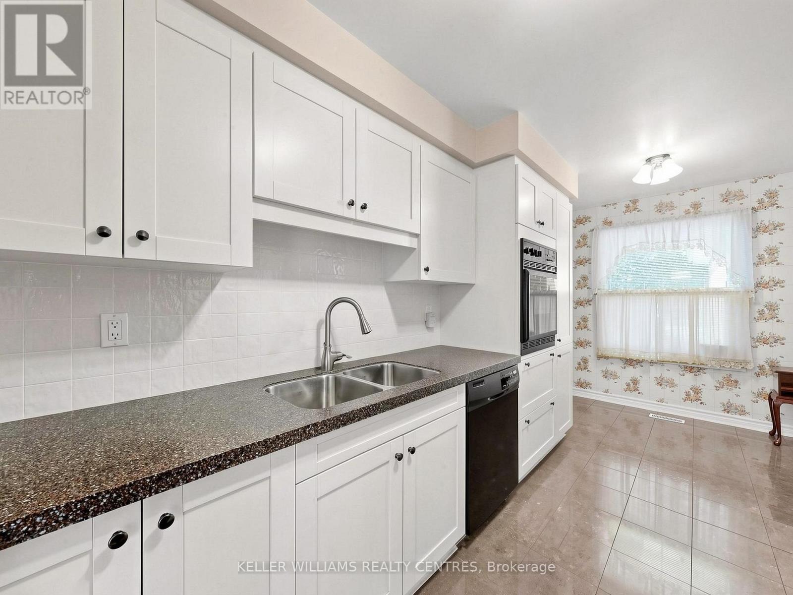 85 LUND STREET - 10